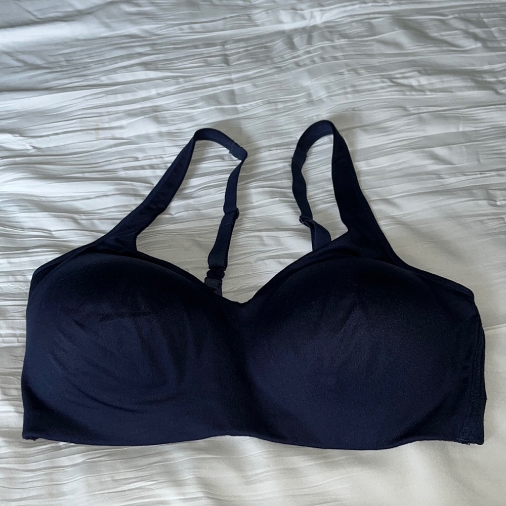 Vanity Fair lined cups size L like new